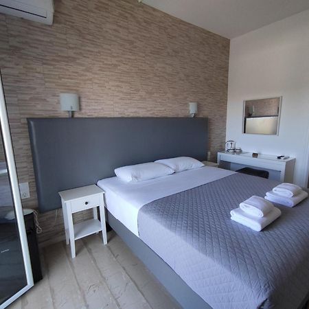 Tina Hotel ذيسْخا المظهر الخارجي الصورة