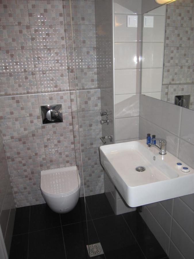 Tina Hotel ذيسْخا المظهر الخارجي الصورة
