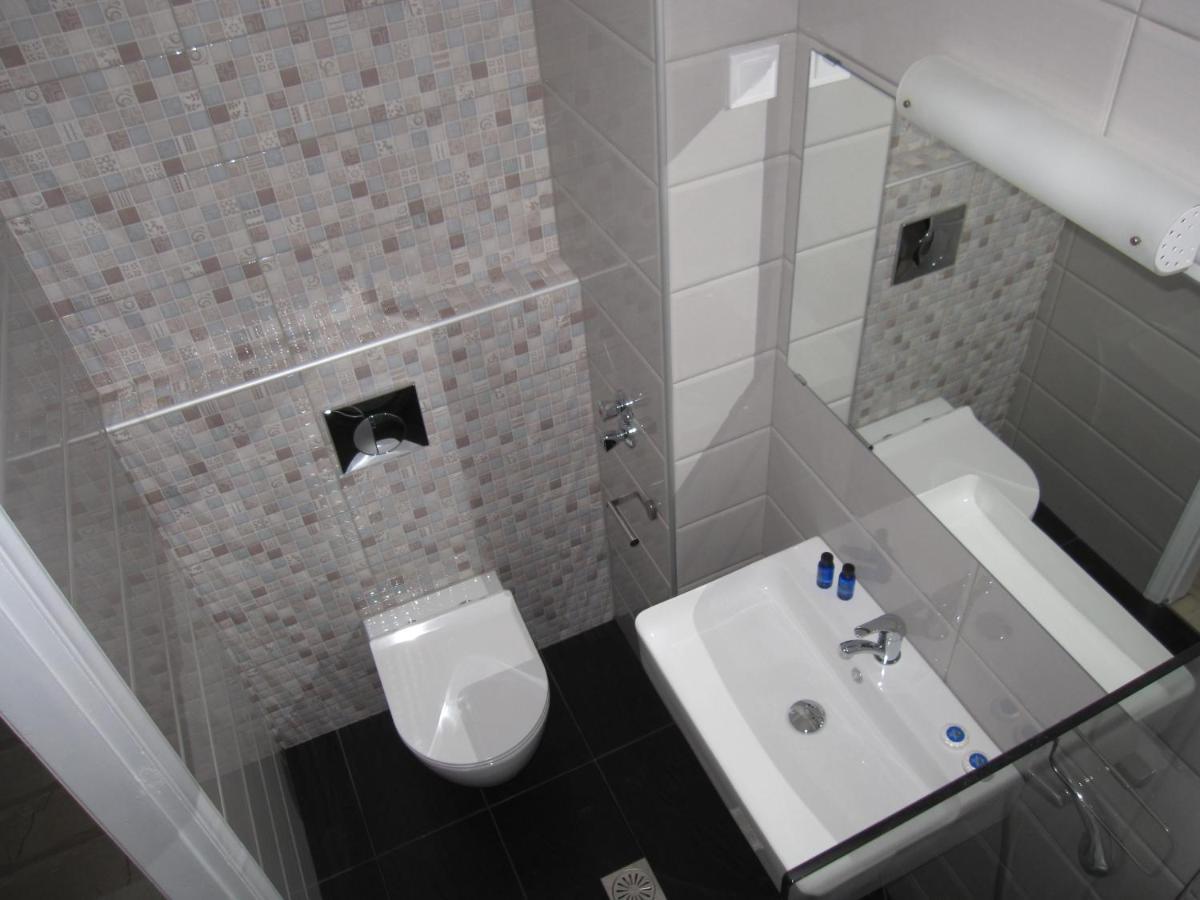 Tina Hotel ذيسْخا المظهر الخارجي الصورة