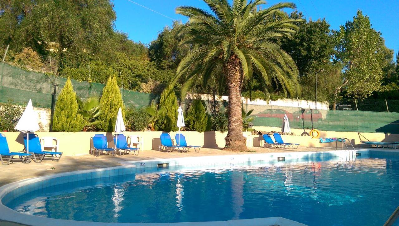 Tina Hotel ذيسْخا المظهر الخارجي الصورة